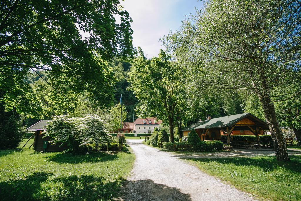Pocitniska Hiska Pod Skalco Villa Kamnik Exterior photo